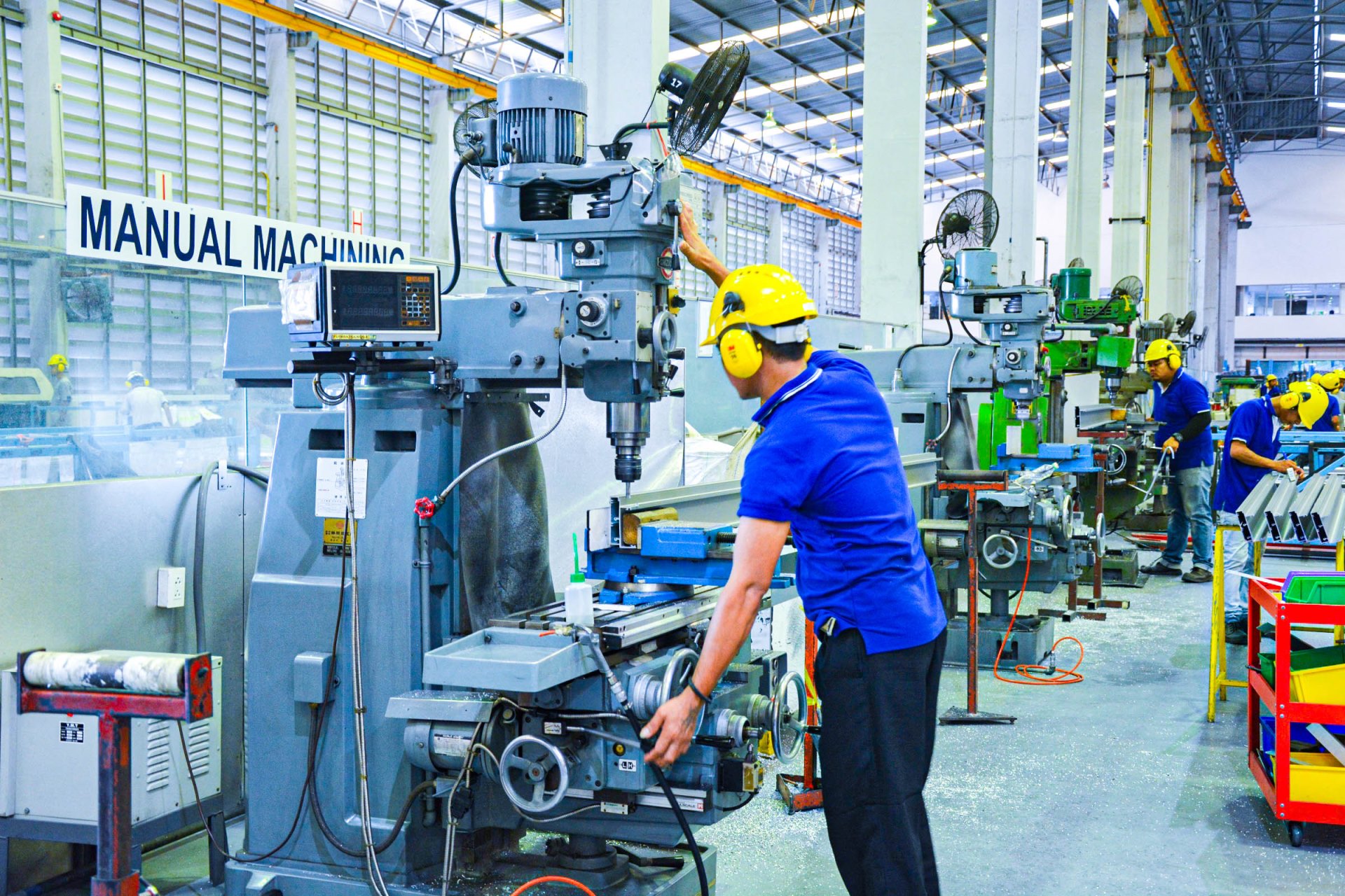 » FACTORY FACILITIES AND MACHINES